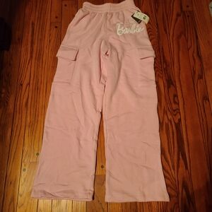 NWT! CUTE COMFY PINK BARBIE POCKET FLEECE CARGO PANTS!